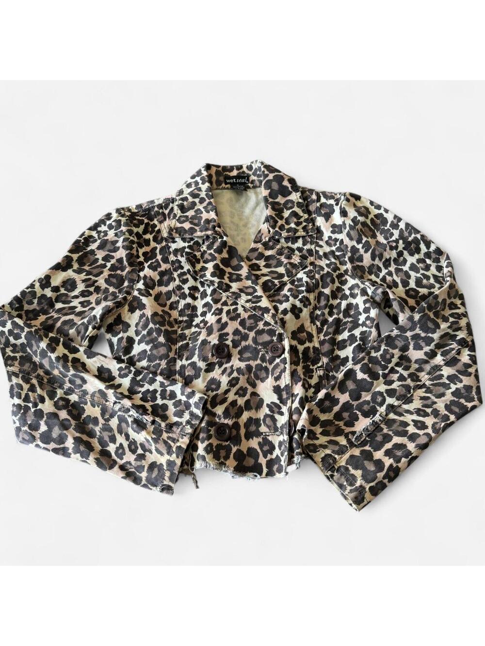 Wet Seal Leopard Print Cropped Denim 100% Cotton Jacket, Small, 16” ptp - Picture 4 of 4